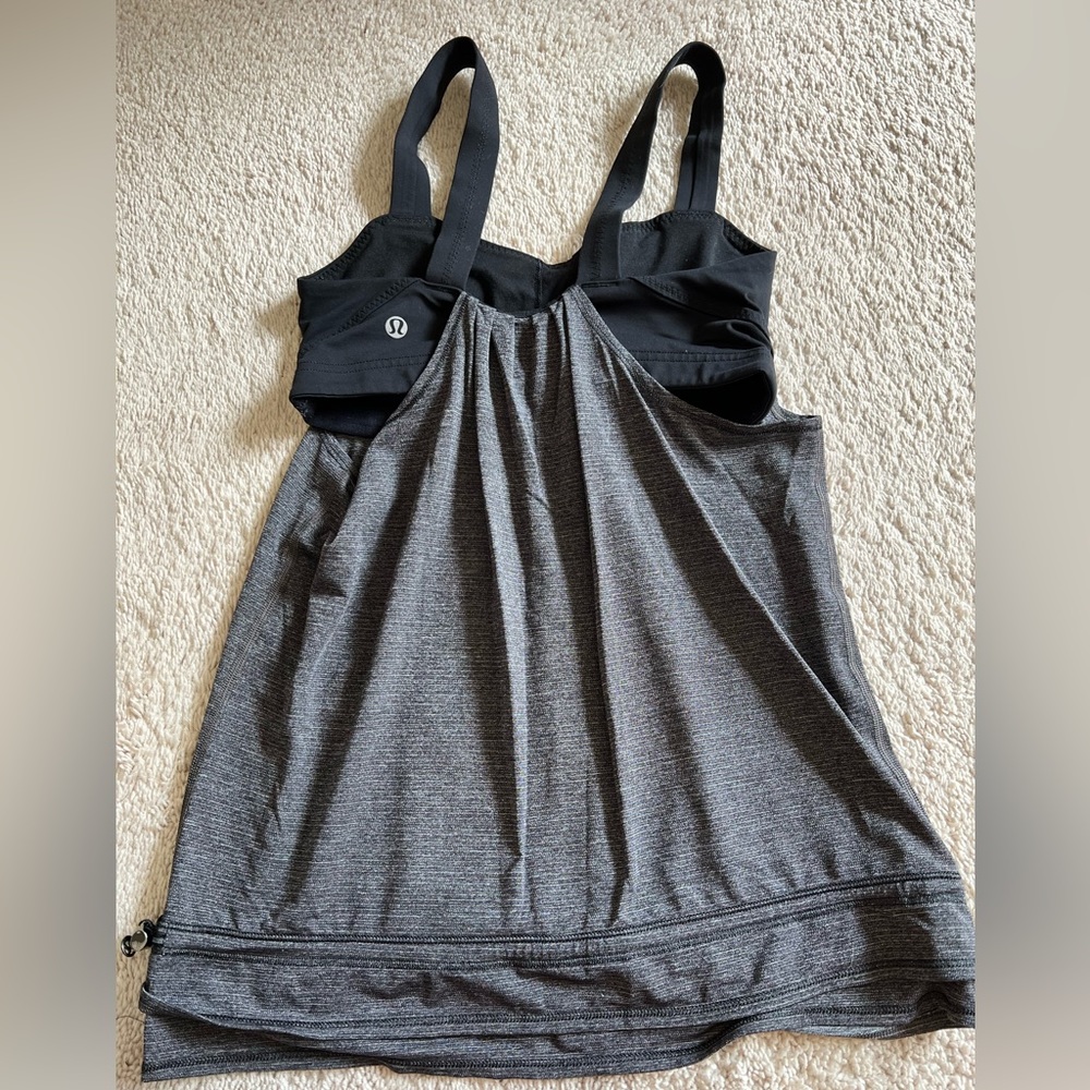 Lululemon tank - Picture 2 of 3